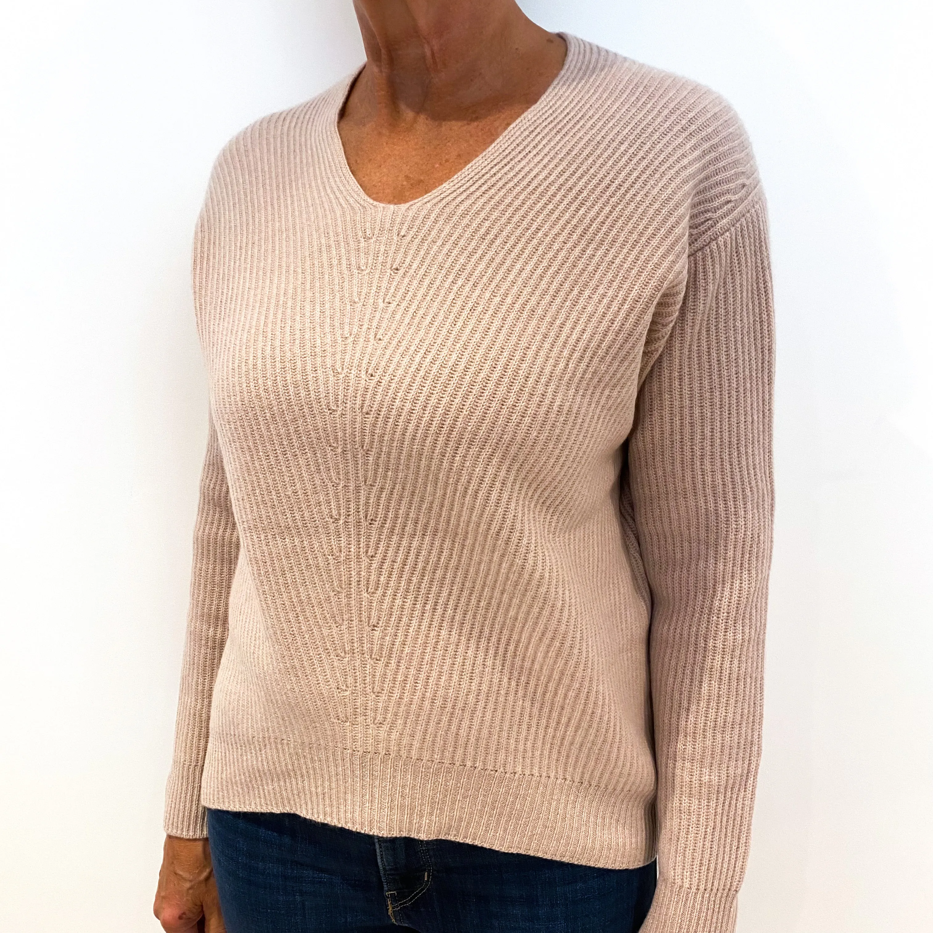 Beige Pink Ribbed Cashmere V-Neck Jumper Medium