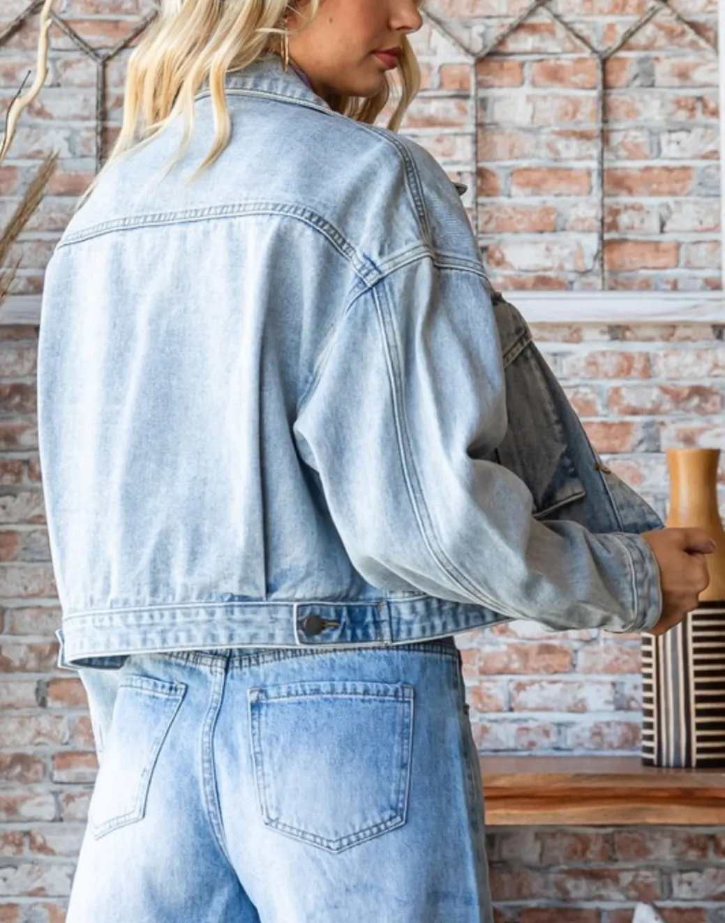 Cargo Pocket Denim Cropped Jacket
