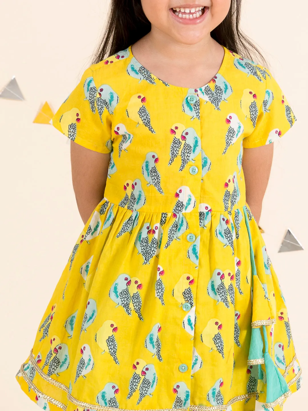 Girls Yellow Floral Printed Empire Pure Cotton Kurti with Dhoti Pants (Dh-Parrots)