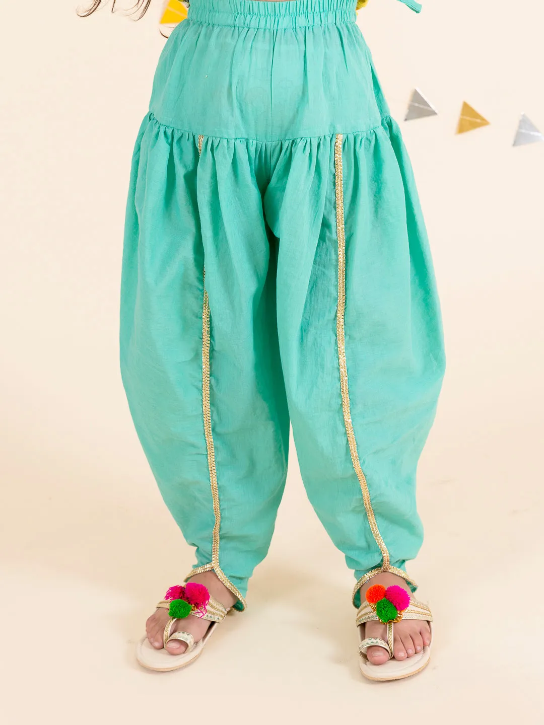 Girls Yellow Floral Printed Empire Pure Cotton Kurti with Dhoti Pants (Dh-Parrots)