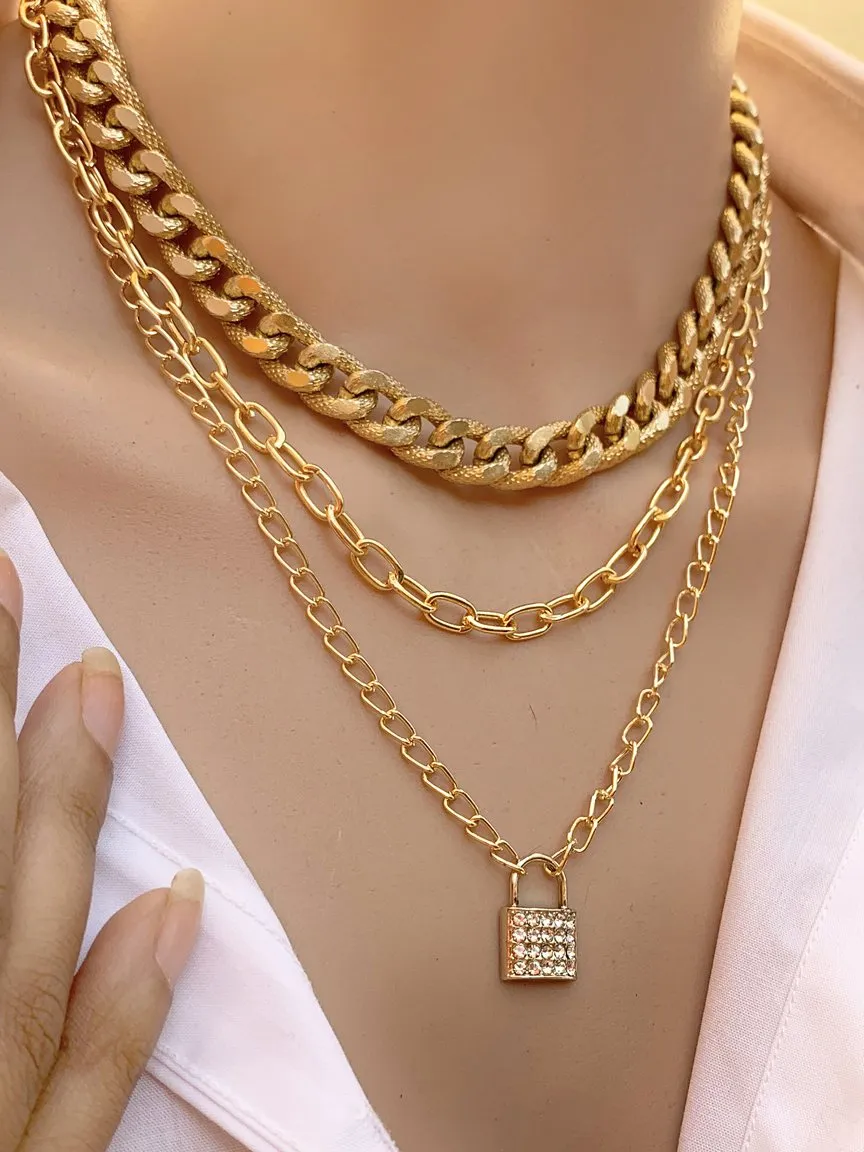 Lock Layered Necklace Set