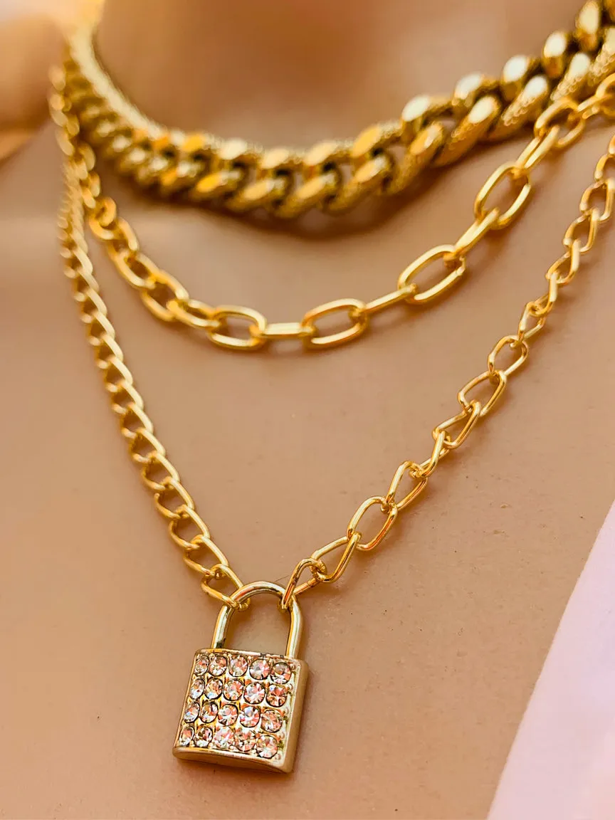 Lock Layered Necklace Set
