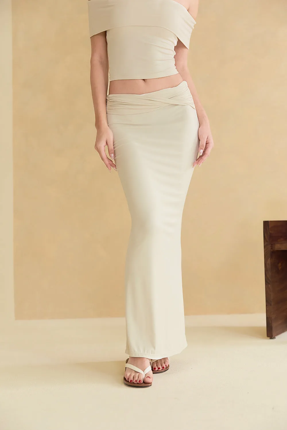 奶蓋翻腰設計長裙<br>mumm SOFT Front Ruched Maxi Skirt