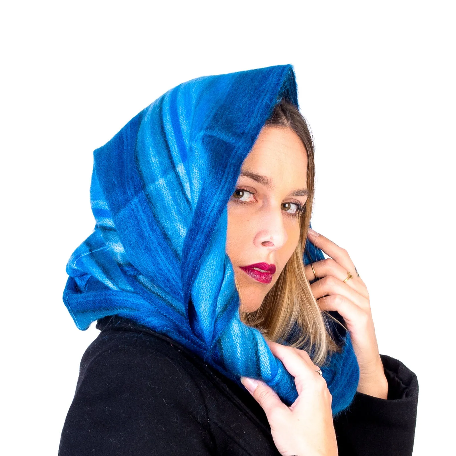 Lush Alpaca Wool Oversized Infinity Scarf (Blue)