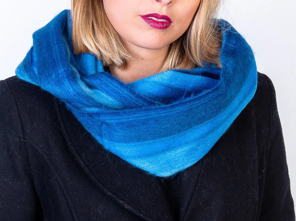 Lush Alpaca Wool Oversized Infinity Scarf (Blue)