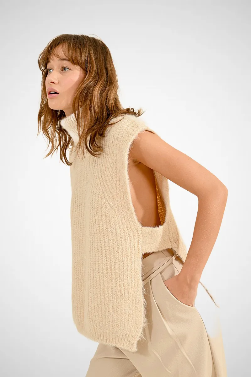 Sleeveless Openwork Sweater With Turtleneck