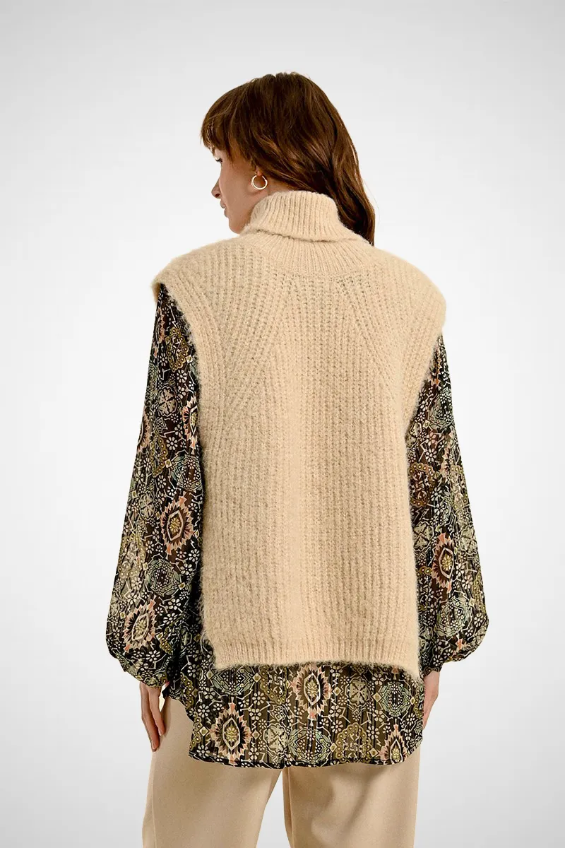 Sleeveless Openwork Sweater With Turtleneck