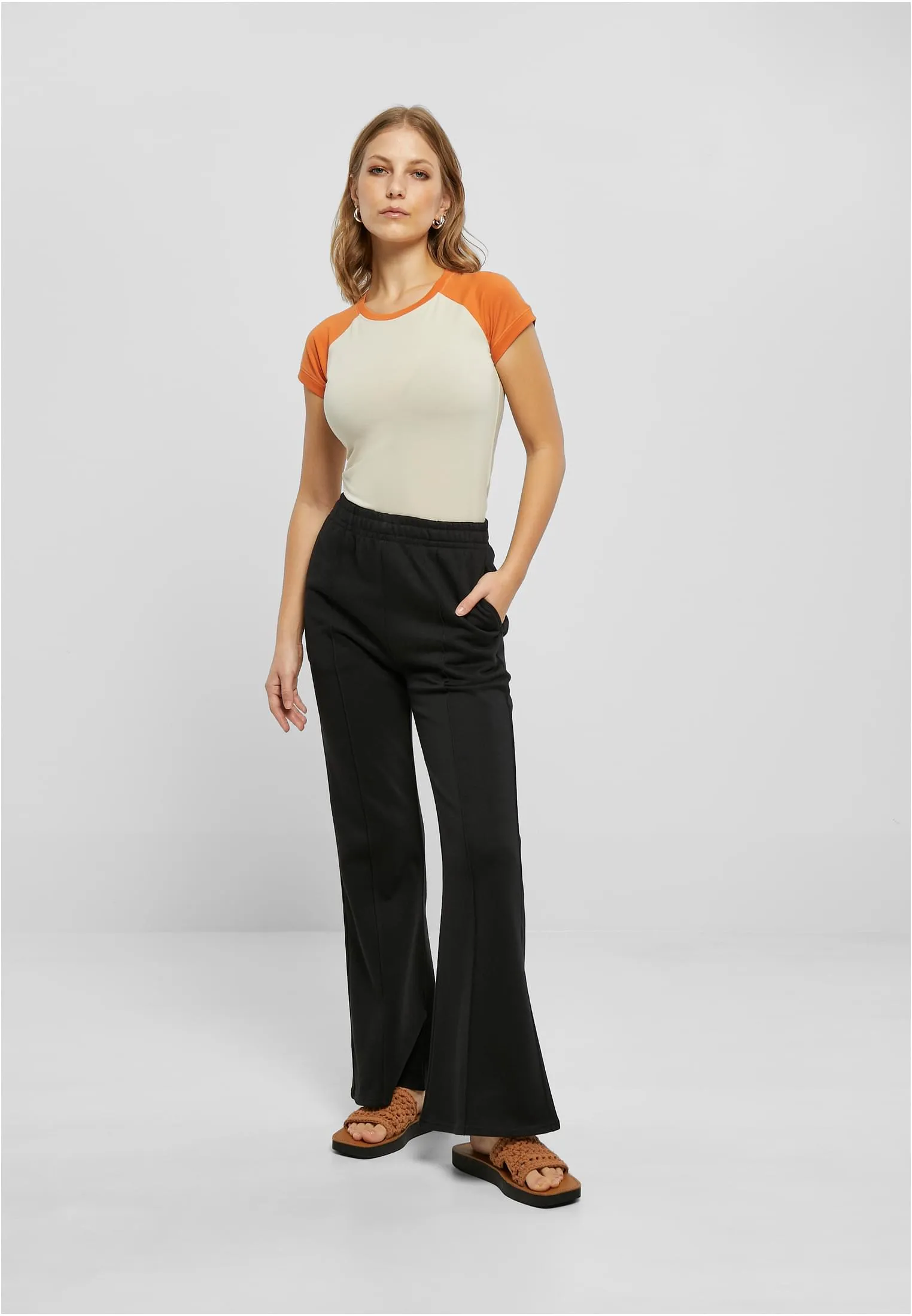 UC Flared Pin Tuck Terry Pants